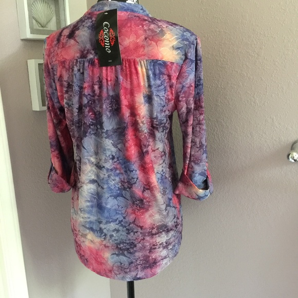 NWT Cocomo Popover Pintucked Blouse Size Medium - Picture 5 of 6